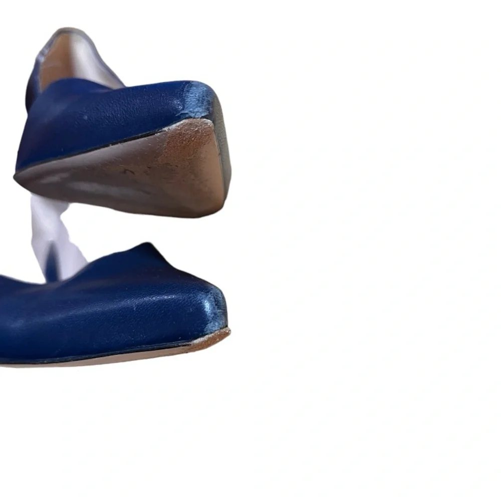 Stuart Weitzman, dark blue heels size 8 1/2